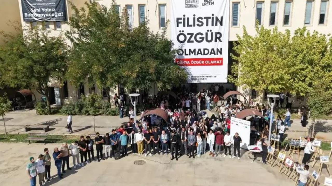 Üniversite Öğrencilerinden İsrail Protestosu