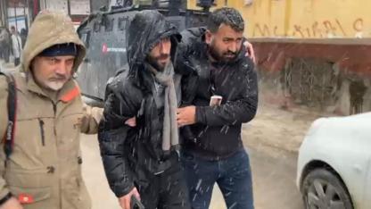 Suruç'ta düzenlenen yürüyüşü takip eden İHA muhabiri yaralandı