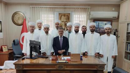 Urfa'da 9 din görevlisine cübbe ve sarık giydirildi!