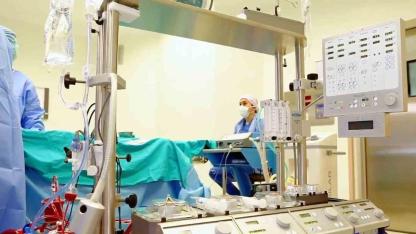 Urfa'da bir ilk: Açık kalp ameliyatında yeni yöntem!