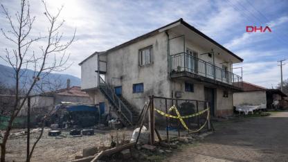 Boşanma aşamasındaki eşini ve ailesini katletti!