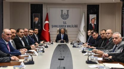 Urfa Valisi Şıldak, sel ve taşkın toplantısı gerçekleştirdi!