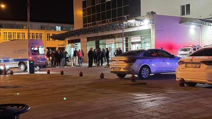 ‘Laf atma’ kavgası kanlı bitti: O anlar kamerada!