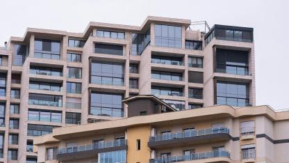 "Living Building" yöntemiyle 10 katlı binayı 28 saatte yaptılar!