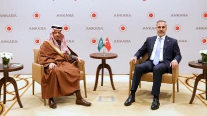 Türkiye ile Suudi Arabistan arasında vize muafiyeti anlaşması!