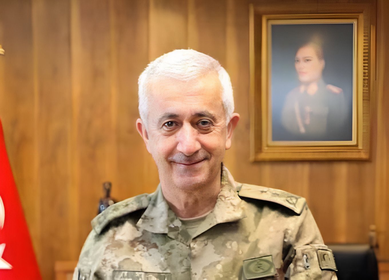 Teğmenlerın Ihracına ‘Hayır’ Dıyen Algan Emeklı Oldu