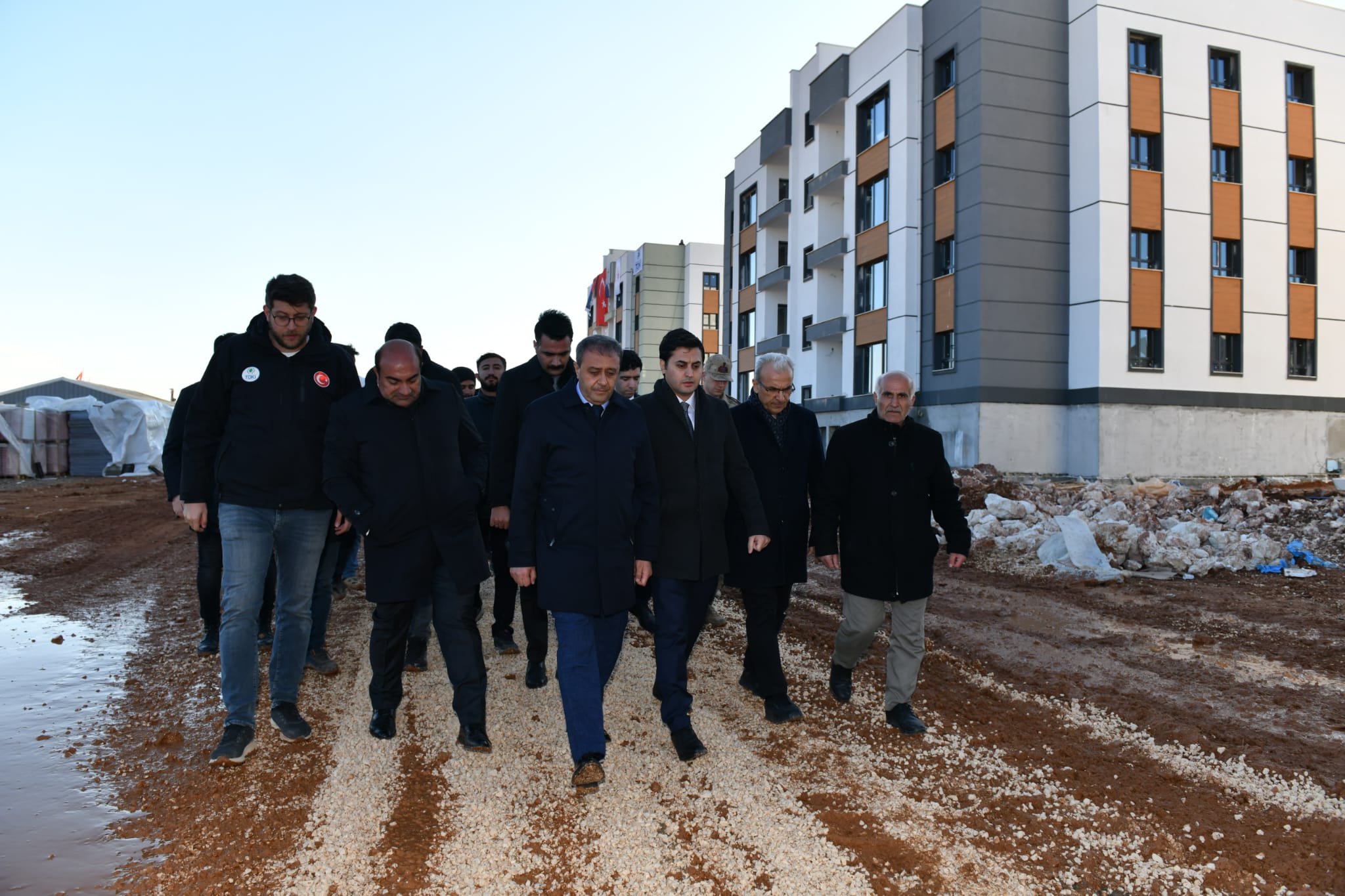 Vali Şıldak Halfeti'de Temaslarda Bulundu