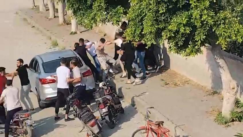 Bayram Günü Meydan Savaşı Gibi Kavga  !
