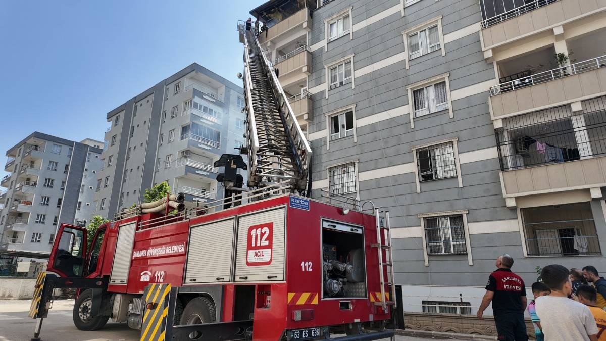 Siverek'te Apartman Yangını Paniğe Neden Oldu