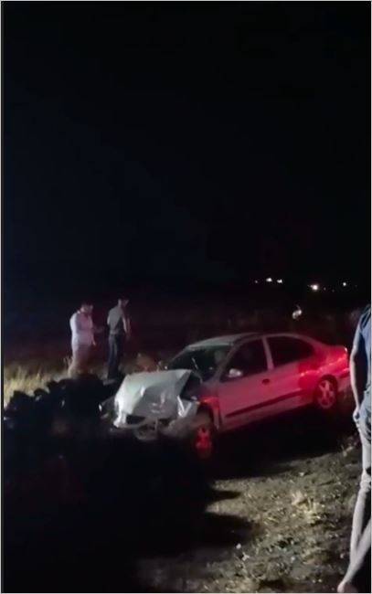 Siverek’te Otomobil Kontrolden Çıkıp Şarampole Girdi !