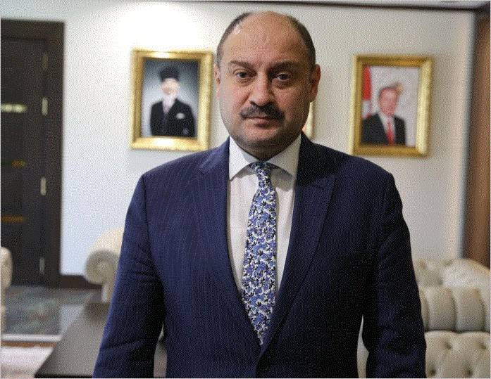 Mehmet Kasım Gülpınar Sosyal Medyada Fark Yarattı!