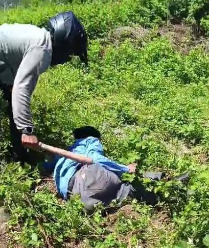 Otoyol Kenarında İnfial Yaratan Dayak!
