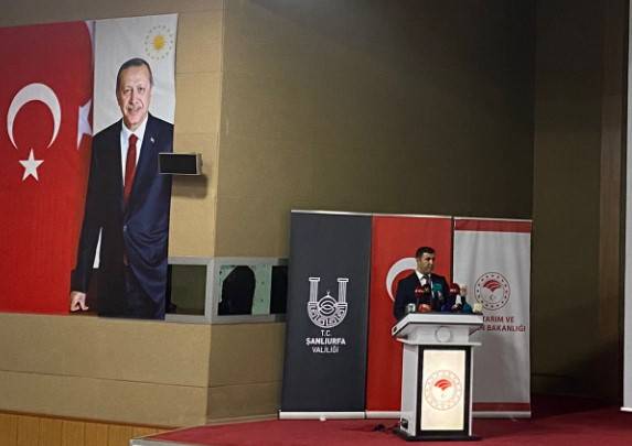 Şanlıurfa’da Fıstık Üreticileri ve Uzmanlar Geleceği Konuştu