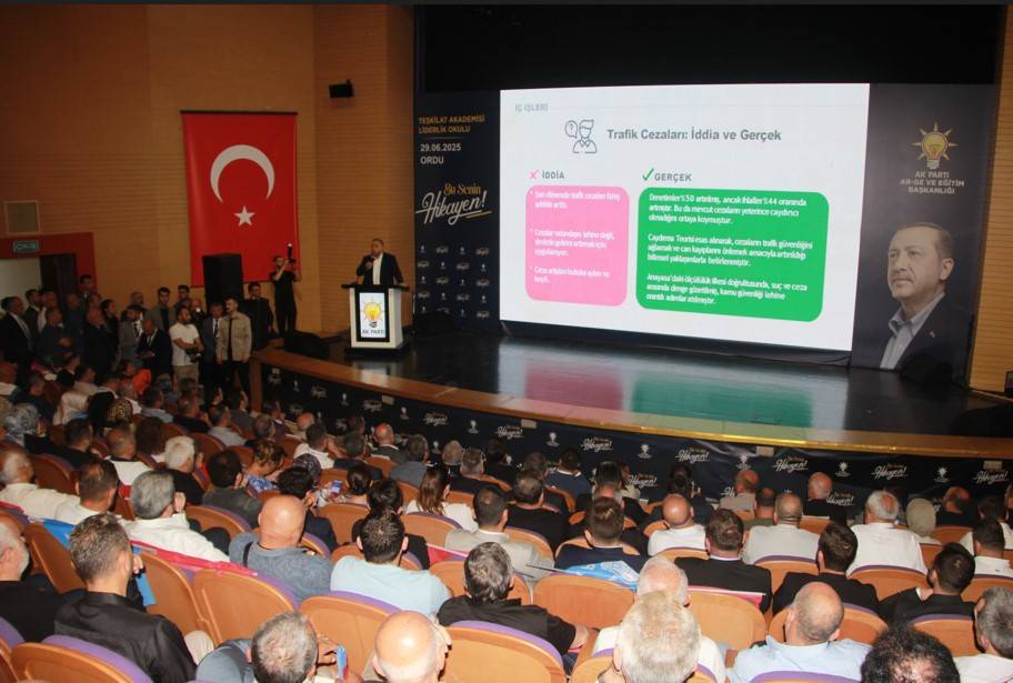 Süleyman Soylu: "Erdoğan’sız Türkiye Eksik Kalır"