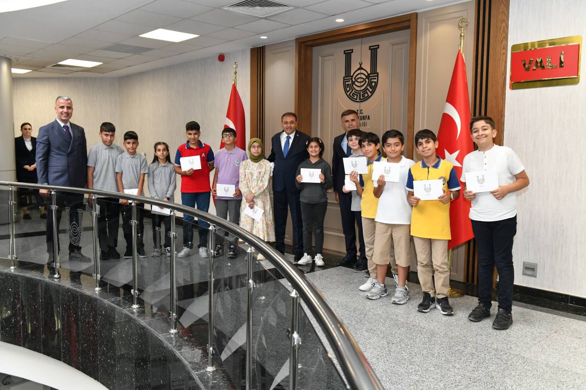 Şanlıurfalı Başarılı Öğrenciler Vali Şıldak’la Buluştu