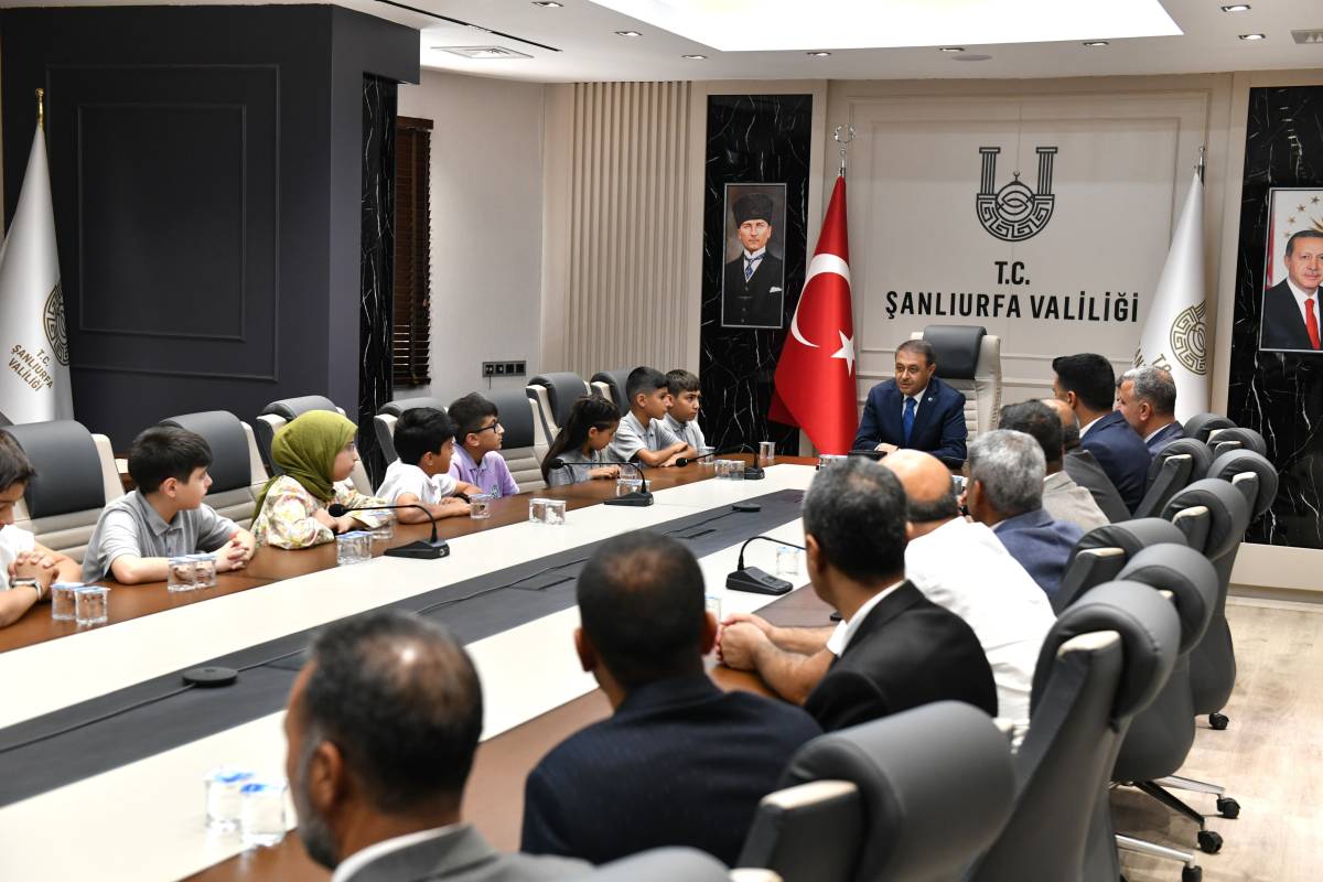 Şanlıurfalı Başarılı Öğrenciler Vali Şıldak’la Buluştu