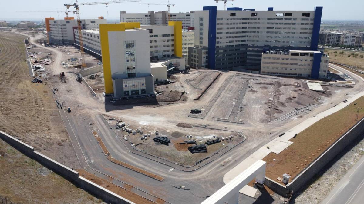 Şehir Hastanesi Urfa'nın Sağlık Geleceğini İnşa Ediyor