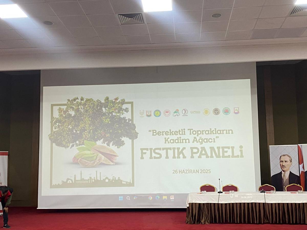 Şanlıurfa’da Fıstık Üreticileri ve Uzmanlar Geleceği Konuştu