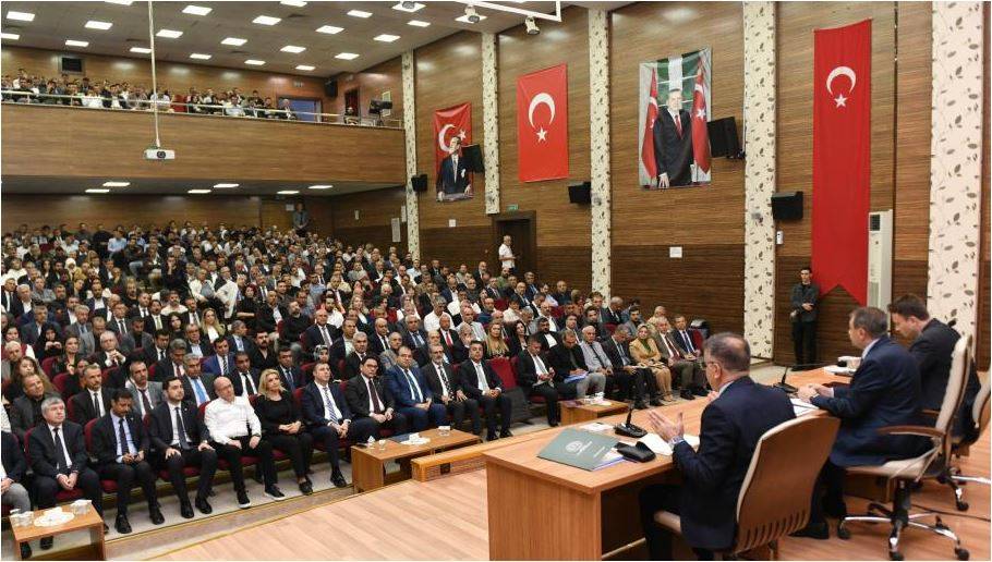 Vali Şıldak’tan Okullara Değerlendirme ve Motivasyon Mesajı