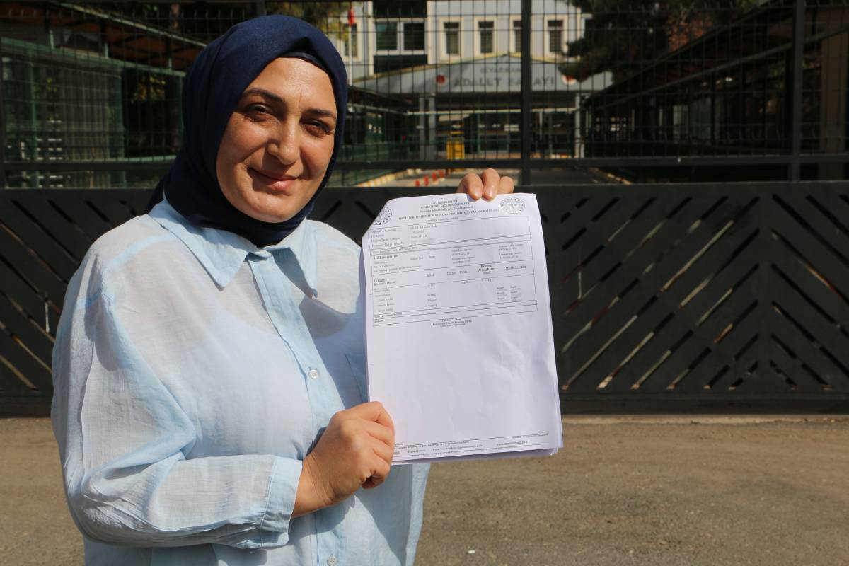 Islak Mendil Kullandığı İçin Ehliyetine El Konuldu