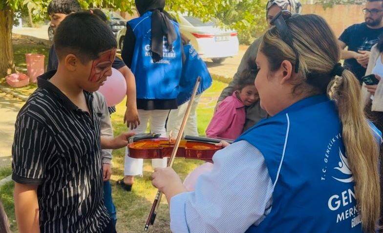 Şanlıurfa'da Engelli Çocuklara Renkli Bir Gün