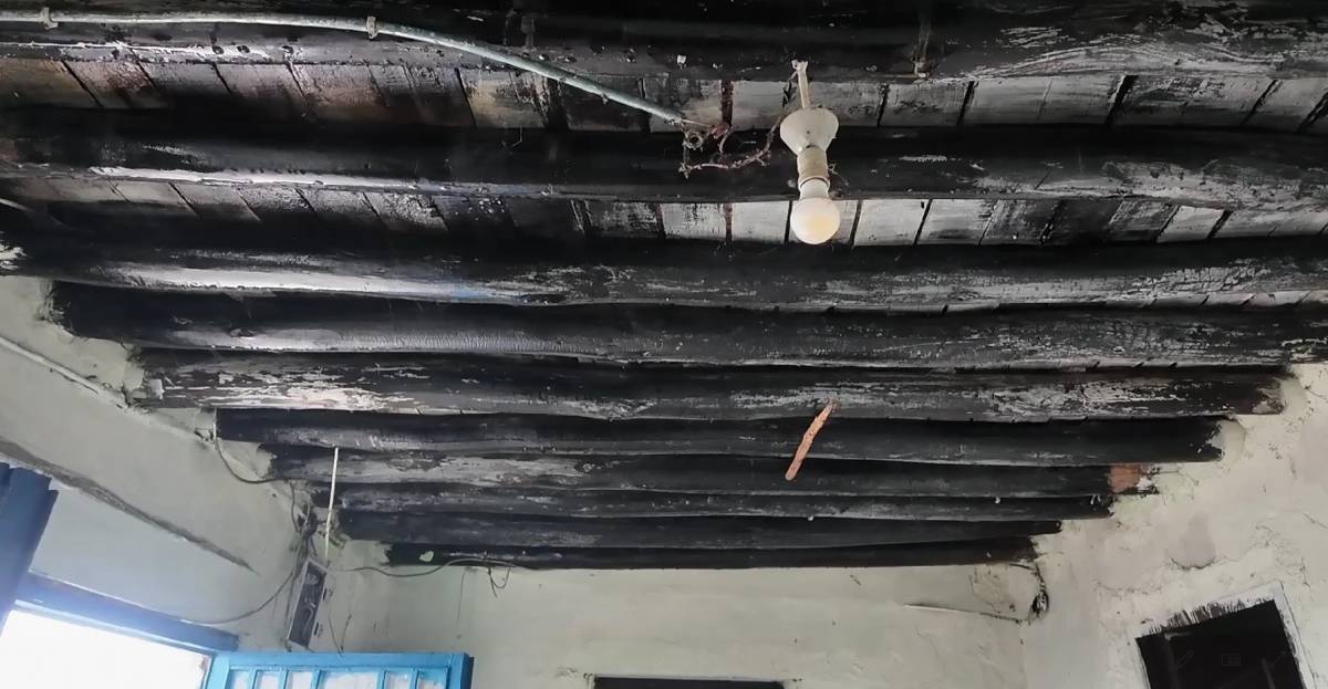 Urfa'da mağdur aileye hayırseverlerden destek