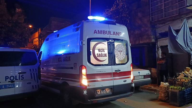 Sokak ortasında rastgele ateş açtı: Yaralılar var