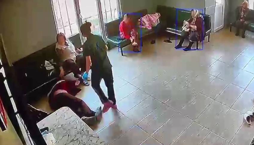 Bakım merkezinde skandal: Hastaya şiddet kamerada!