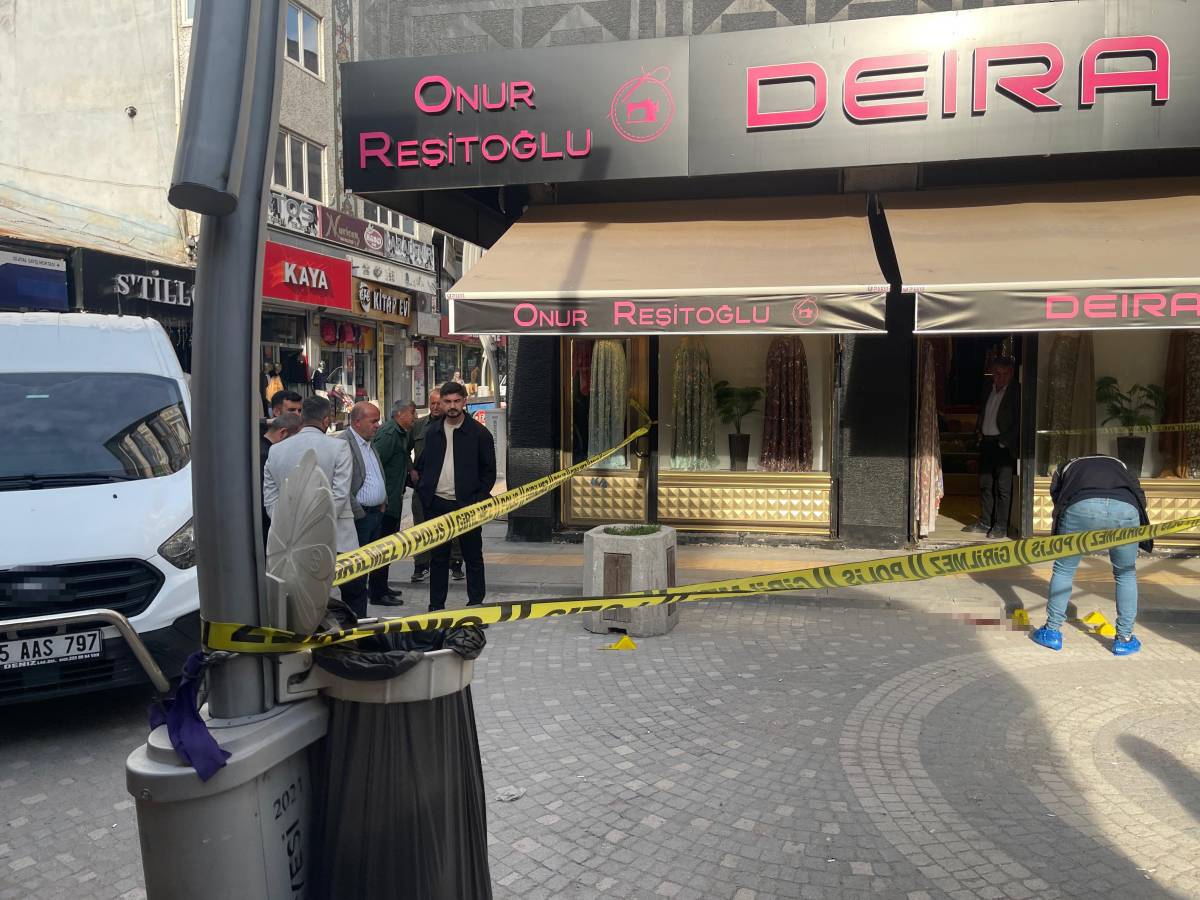 Sokak ortasında silahlı saldırı!