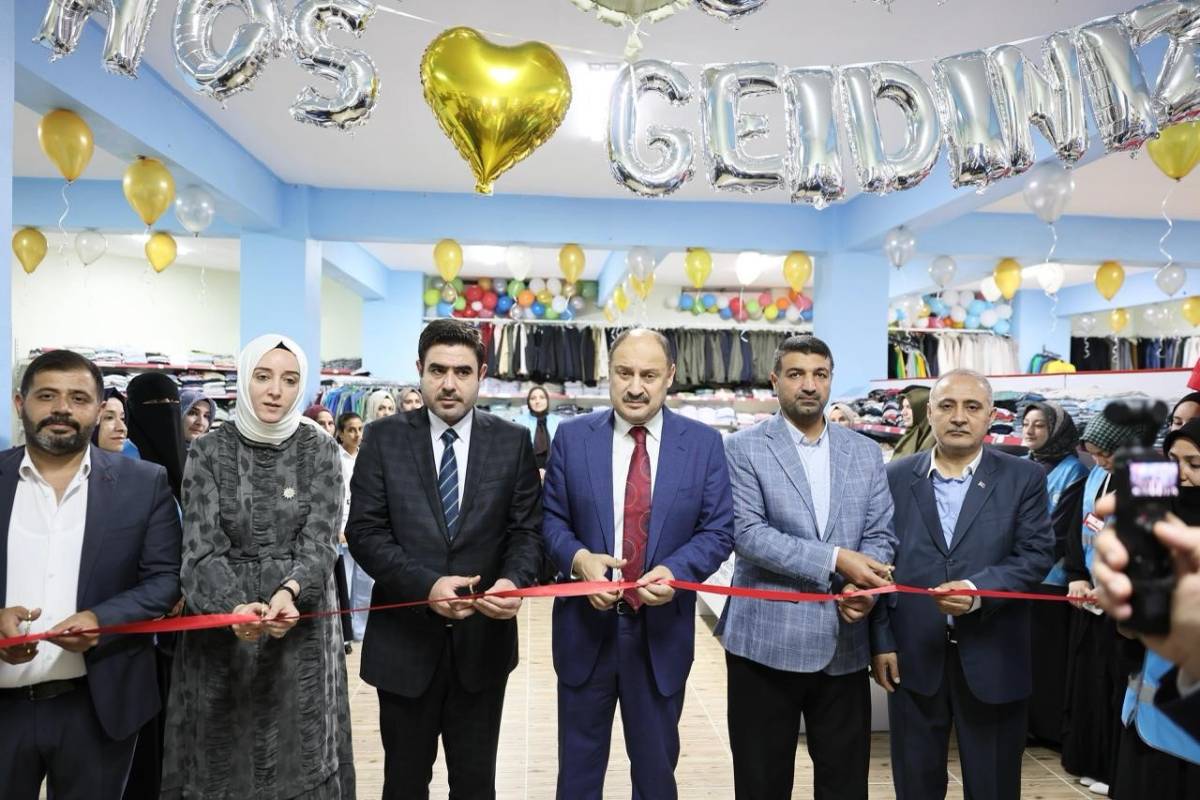 Eyyübiye'de İyilik Çarşısı açıldı!