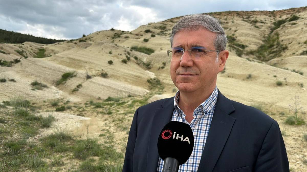 Şanlıurfa yolundaki binlerce yıllık doğa harikası göz kamaştırıyor!