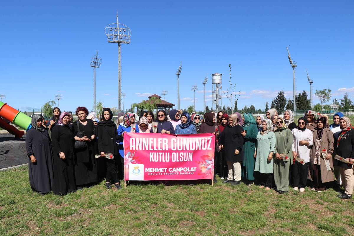 Haliliyeli Kadınlar tarihin sıfır noktasında buluştu