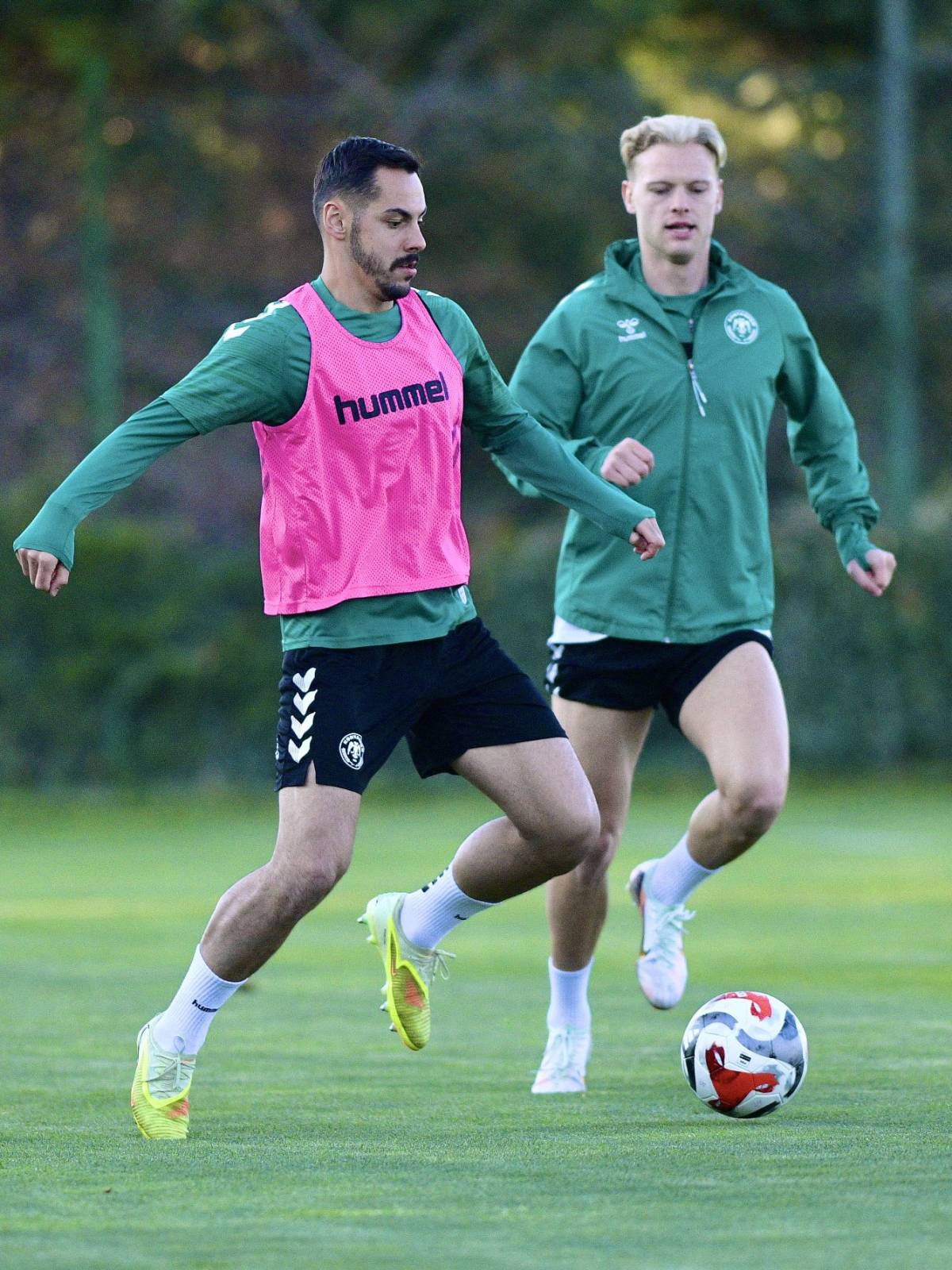 Süper Lig’de kritik maç! Konyaspor ile Fenerbahçe karşı karşıya!