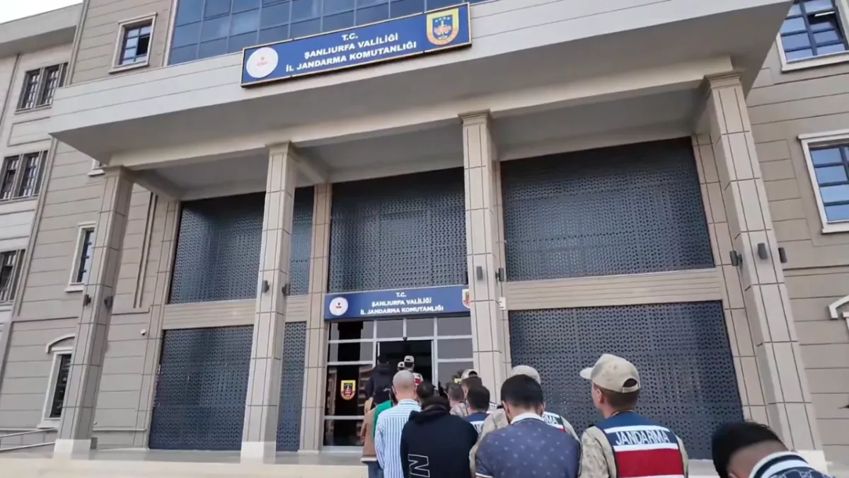 Şanlıurfa dahil 34 ilde dev operasyon: 293 Şüpheli kıskıvrak yakalandı