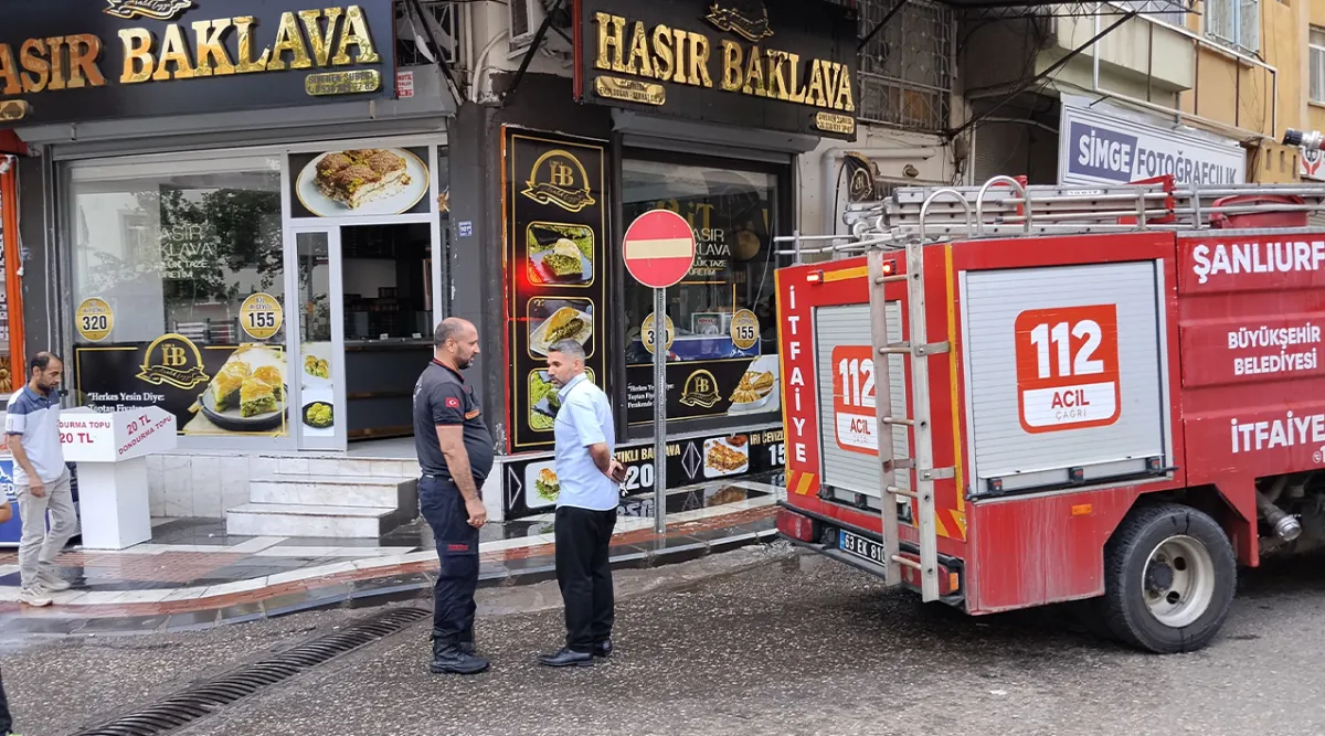 Urfa'da iş yerinde korkutan yangın!