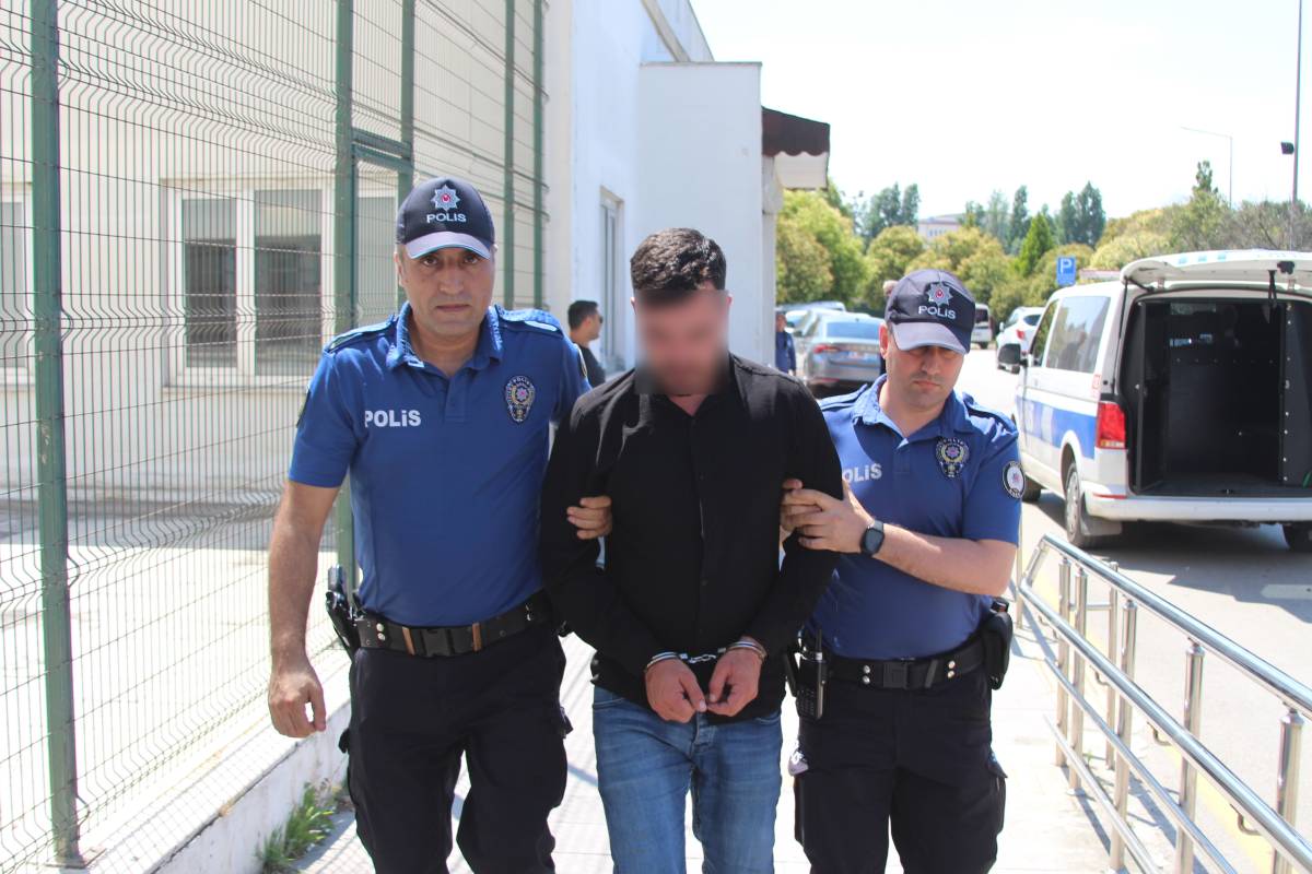 Uzman çavuş bar çalışanı kadını götürmek istedi: reddedilince dehşet saçtı