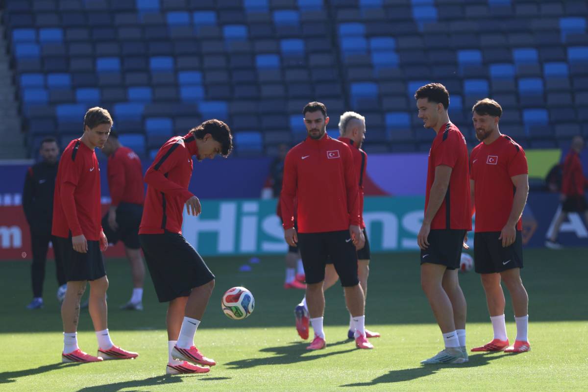 A Milli Futbol Takımı, ABD maçı hazırlıklarını tamamladı!