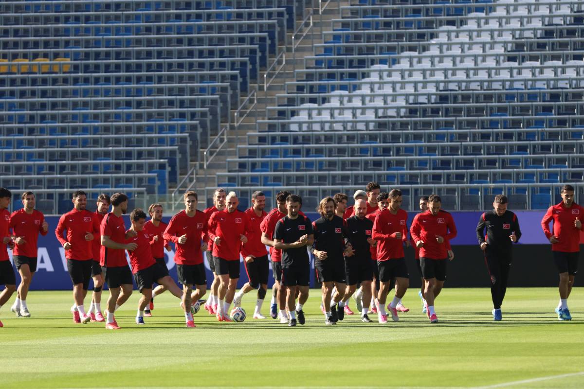 A Milli Futbol Takımı, ABD maçı hazırlıklarını tamamladı!