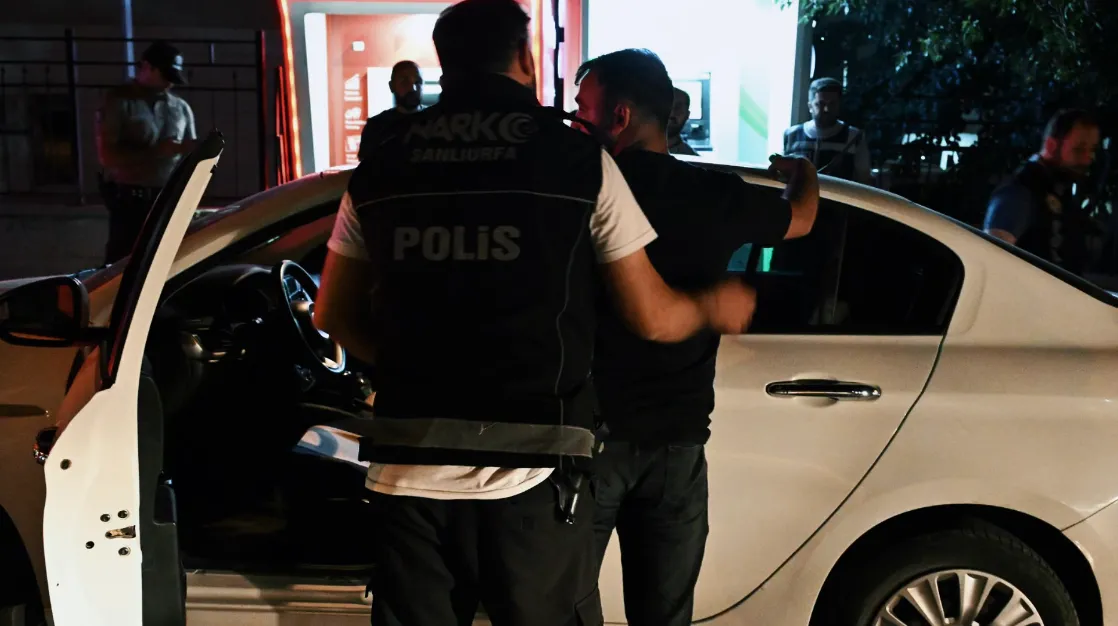 Şanlıurfa'da “Huzur-63” uygulaması: Aranan 26 şahıs yakalandı!