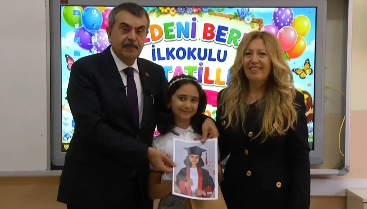 Bakan Tekin: