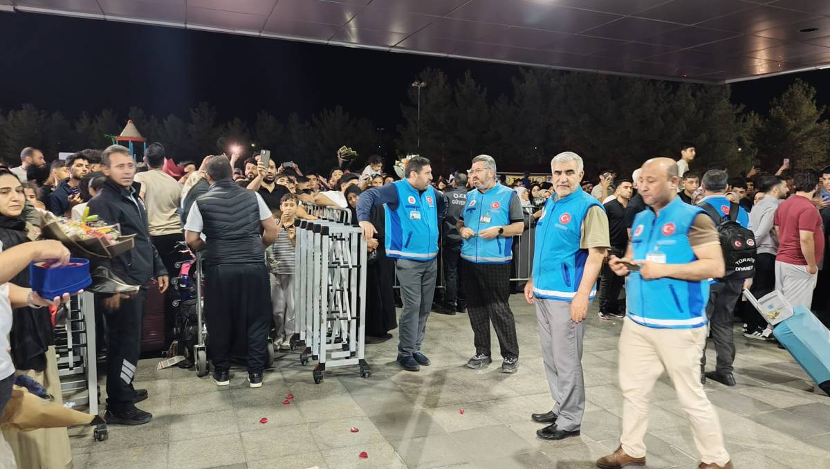Şanlıurfa ilk hacılarını çoşkuyla karşıladı!
