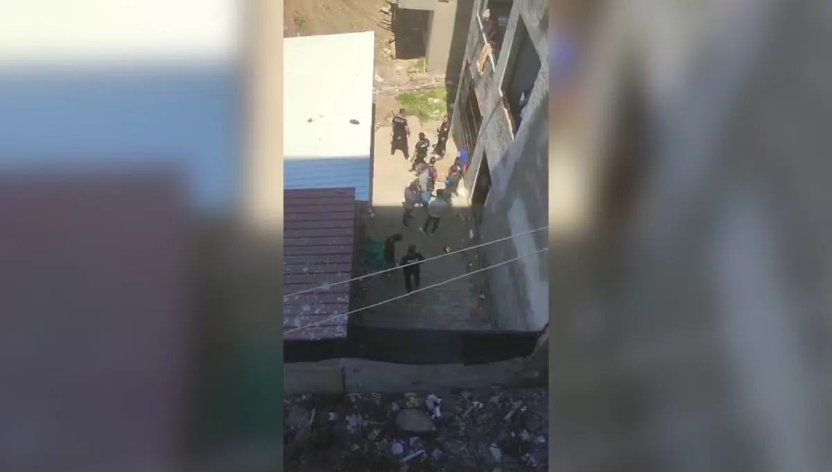 Narin Güran davasının sanığı Nevzat Bahtiyar'ın yakınları kavgaya karıştı!