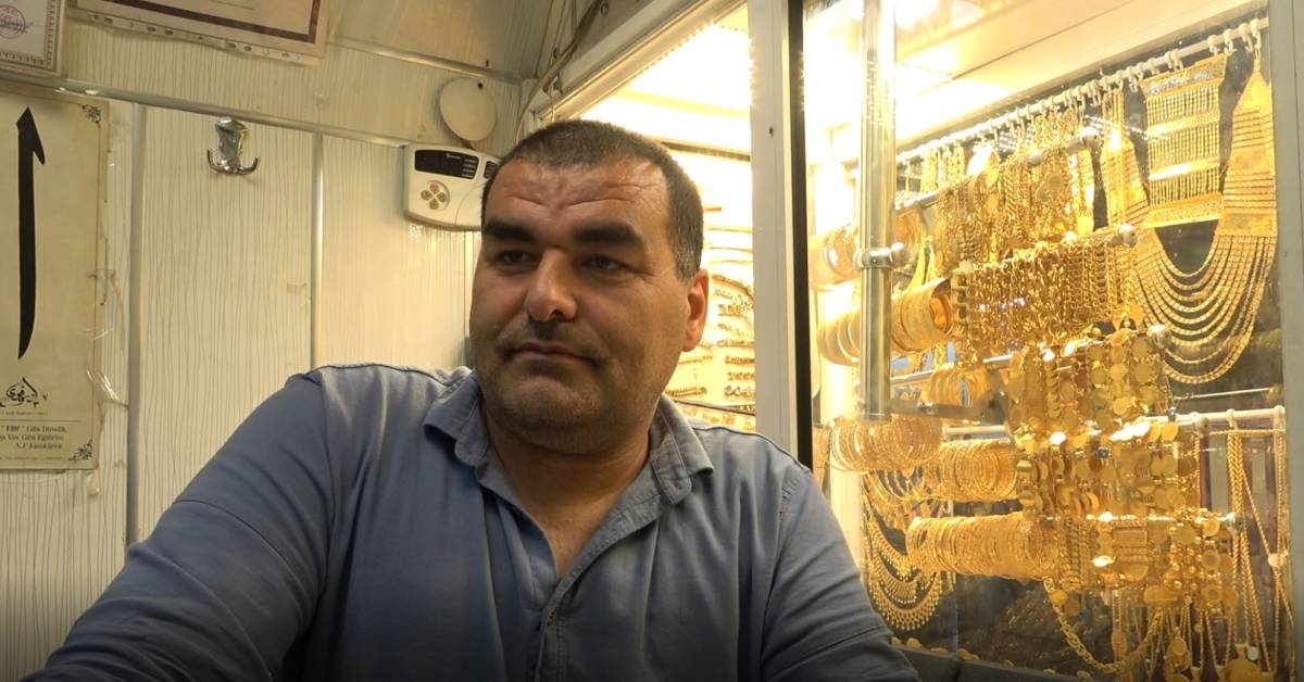 Altın fiyatlarında tarihi makas: Bir düşüyor bir yükseliyor!