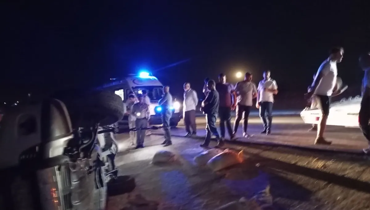 Devrilen hafif ticari aracın sürücüsü ağır yaralandı!