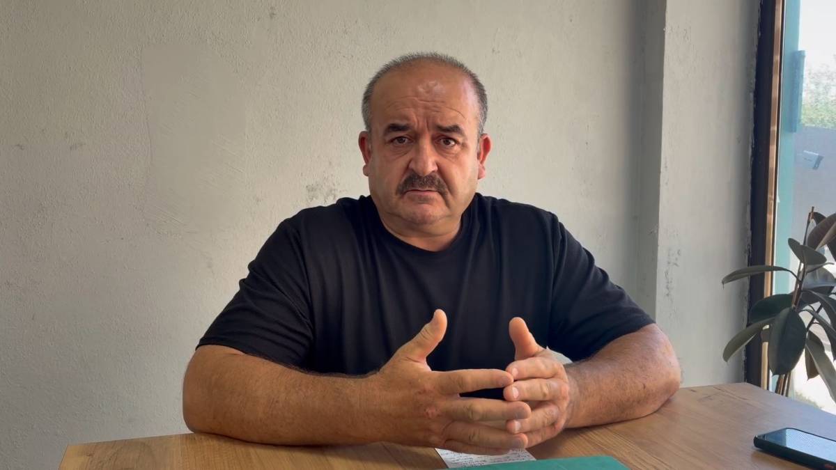 Tekel bayiyi dualarla açan imam: