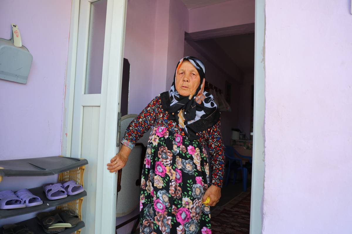 Yaşlı kadına bıçaklı gasp: 15 yıl hapis istemi!