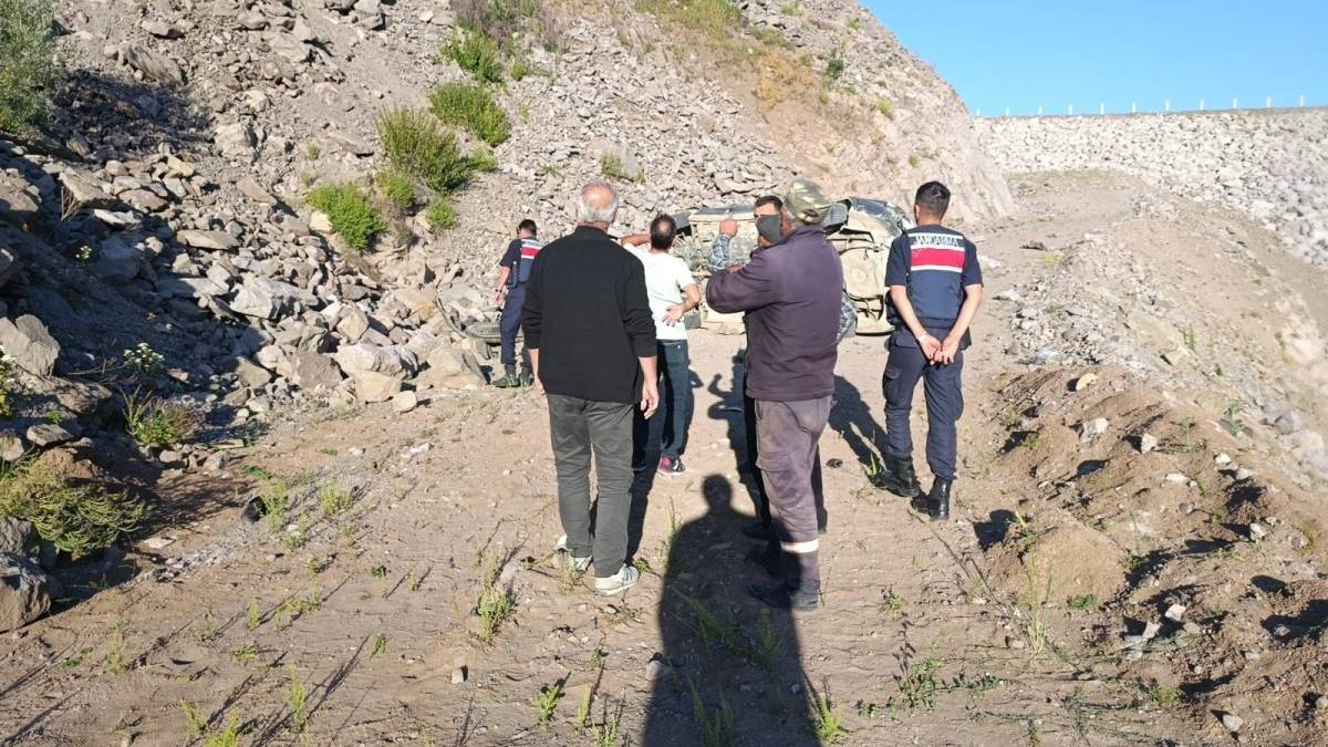 Otomobil dere yatağına uçtu: Çok sayıda ölü ve yaralı var!