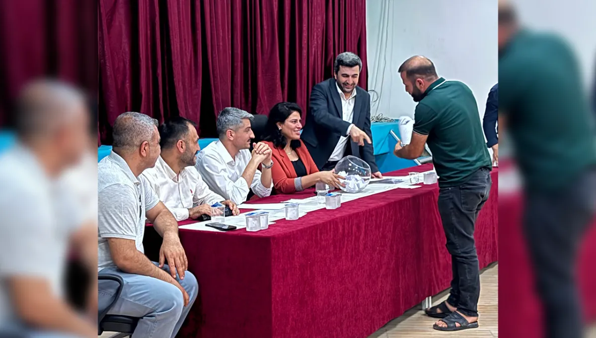 Suruç Belediyesi seyyar satış noktaları hak sahiplerine teslim etti!