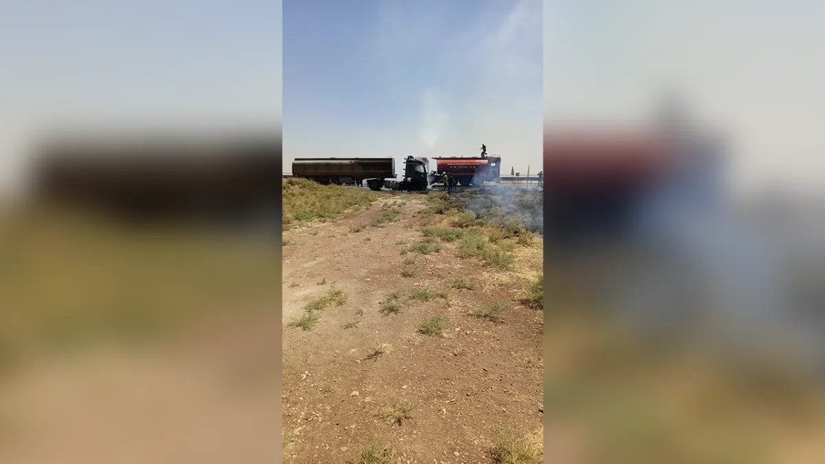 Seyir halindeki tanker alev aldı!