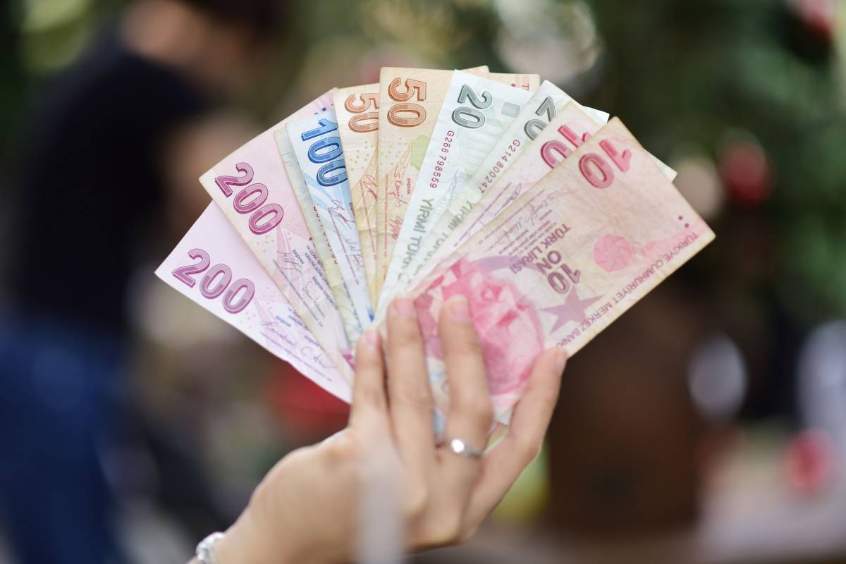 TBMM'de bu hafta gündem en düşük emekli aylığı!